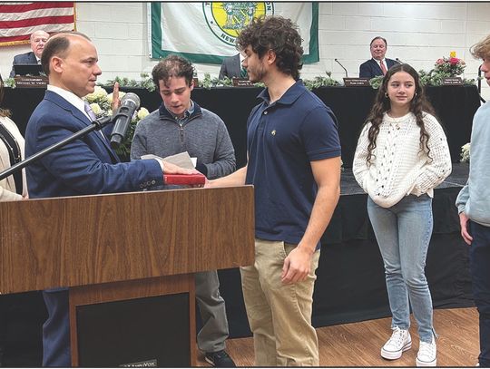 A1 Anthony Is Sworn In as Mayor At Council Reorganization Meeting