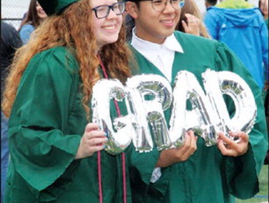 LIVINGSTON HIGH SCHOOL CLASS OF 2023 GRADUATES