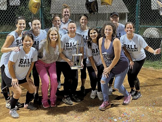 SOFTBALL SIGN-UPS UNDERWAY