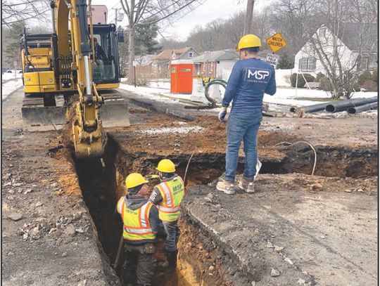 WATER MAIN CONSTRUCTION