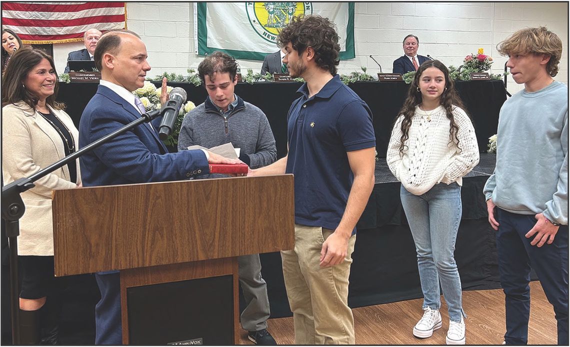 A1 Anthony Is Sworn In as Mayor At Council Reorganization Meeting