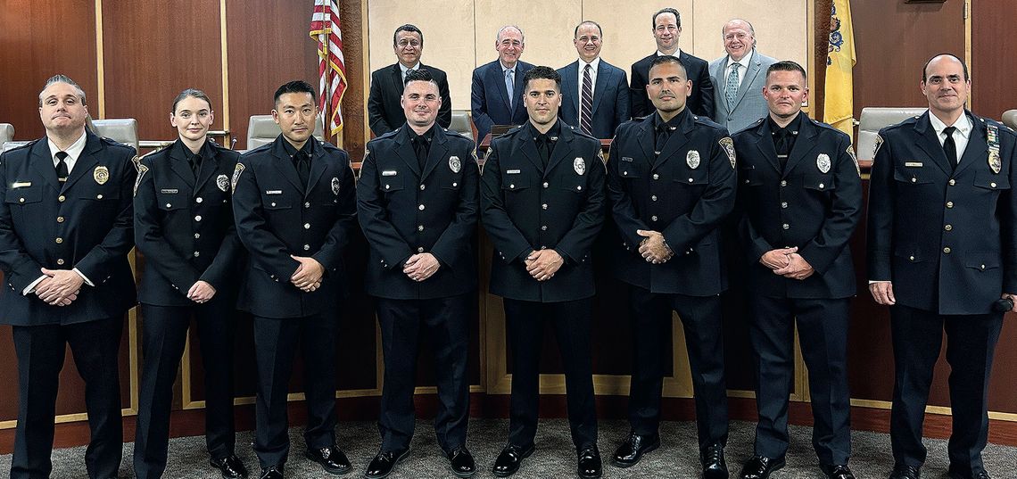 Six New Livingston Police Officers are Sworn In