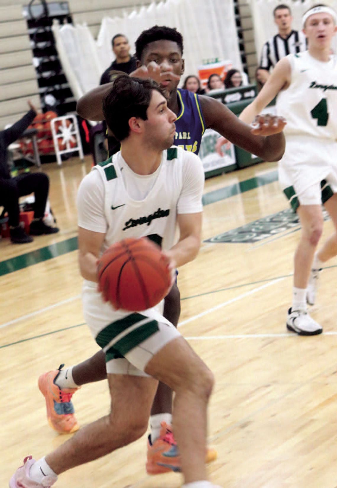 VARSITY BOYS’ BASKETBALL TAKES EIGHTH WIN