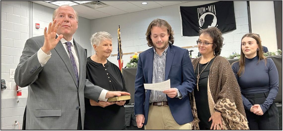 Vieira Named Mayor, Bagolie Sworn In At Township Reorganization Meeting