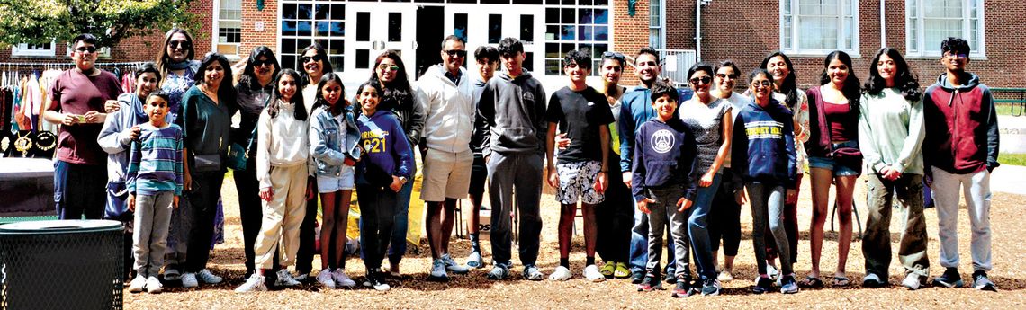 YOUTH LEADERS HOLD FALL FIESTA